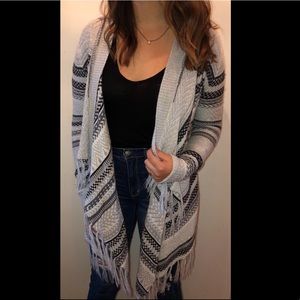 BLACK AND WHITE CARDIGAN